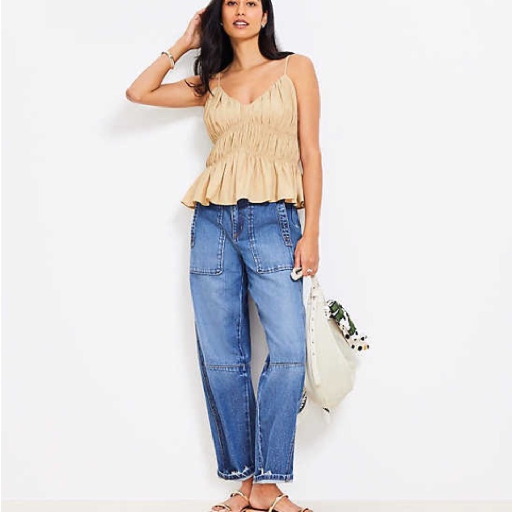 Women's peplum v-neck top